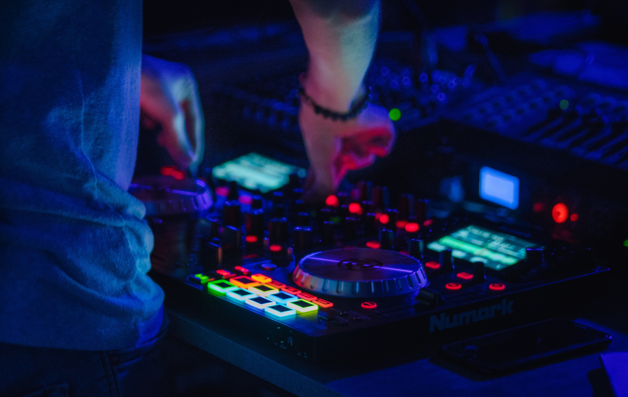 DJ Kiralama